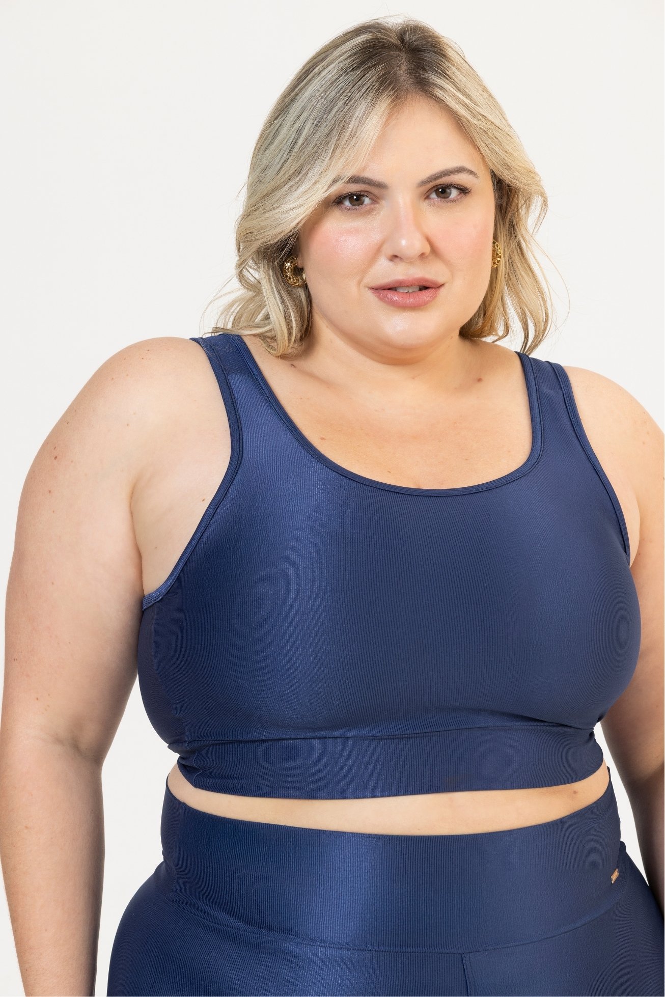 UPPER ROUPAS ESPORTIVAS LTDA UPPER ROUPAS ESPORTIVAS LTDA